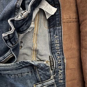 American Eagle jeans hardly worn! Stretchy!